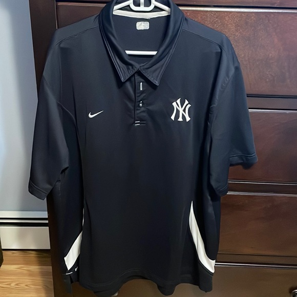 Mens Nike Yankee polo - Picture 1 of 3